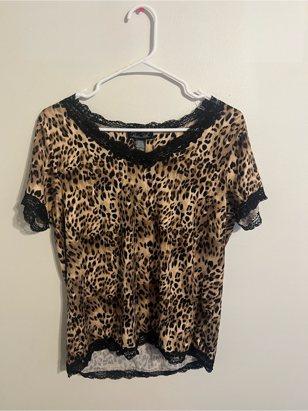 Rene Rofe Women's Sleepwear Top Size Small Cheetah Print Black Lace Trim